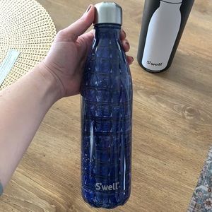 S’well 25oz Water Bottle